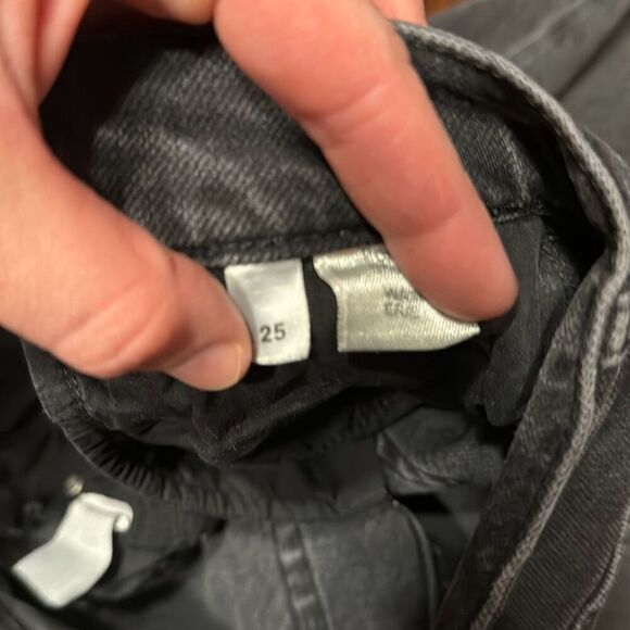 Reformation Black Button Fly High Rise Slim Skinny Jeans Women’s 25 - Picture 6 of 7